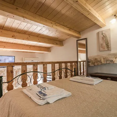 Holiday home L' Anticu Dammusu 2 *