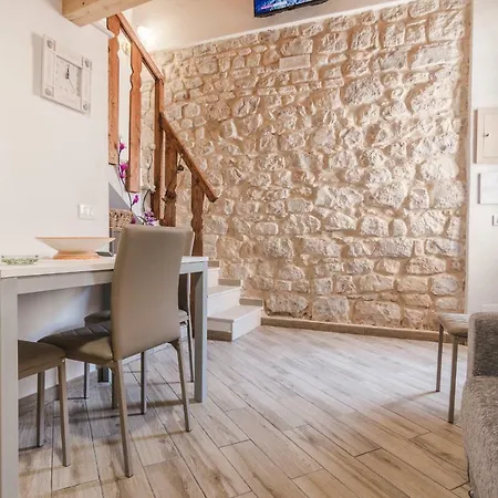 L' Anticu Dammusu 2 Feriehus *